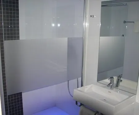 Cajou Otel 3*
